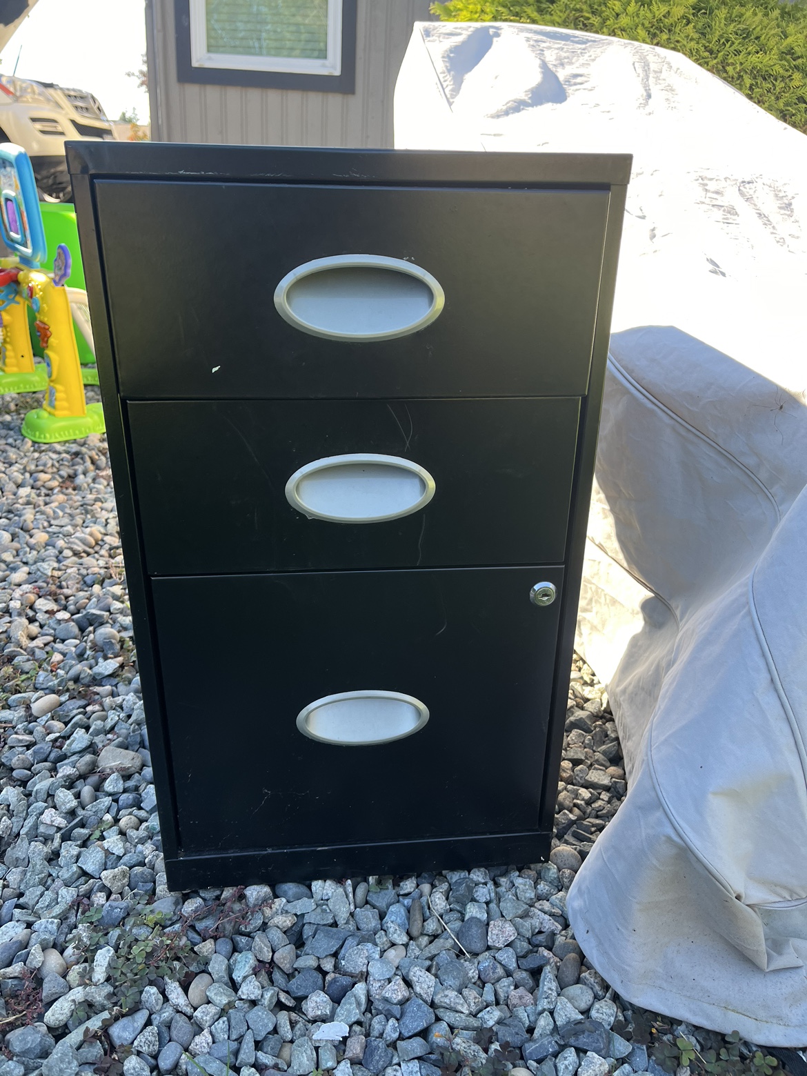 Black Metal 3 Drawer Filing Cabinet - photo 2