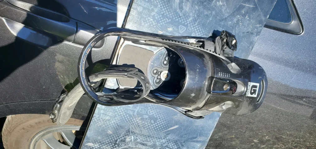 Burton 158 Snowboard with Bindings, Bsg image indicator(4)