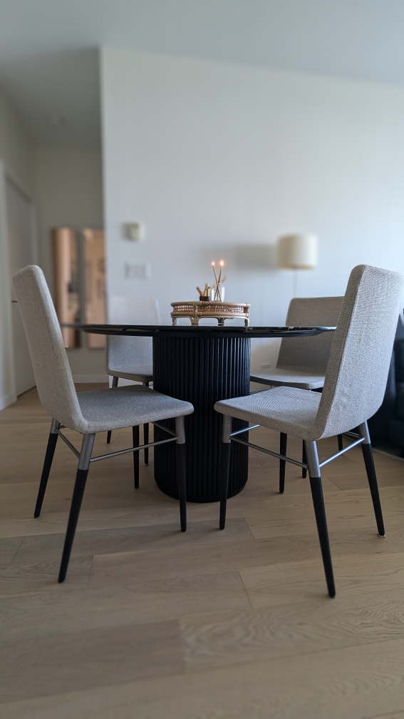 Set of 4 Dining Chairs