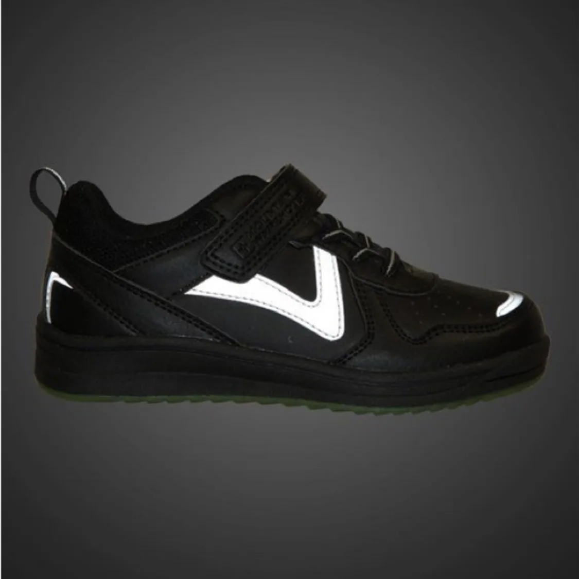 Mountain Warehouse Boys Black Sneakers Size 10 image indicator(10)