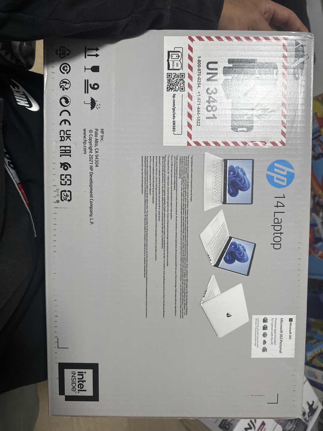 HP 14 Laptop - photo 2