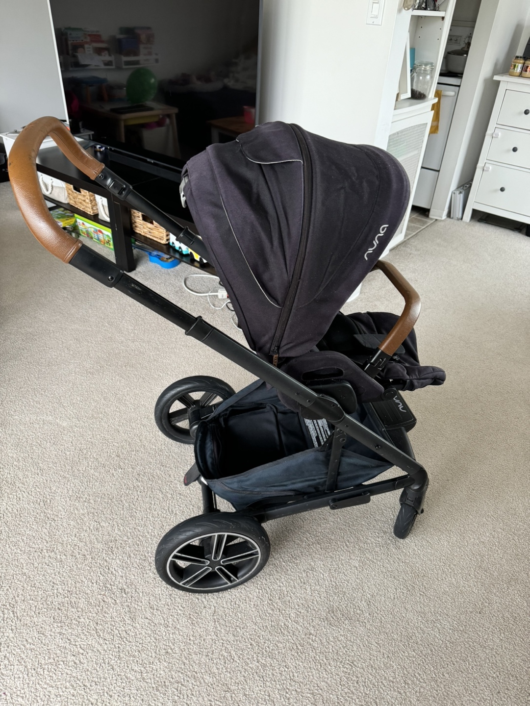 Nuna MIXX Next+ Bassinet + Rain Cover + Adapter for car seat