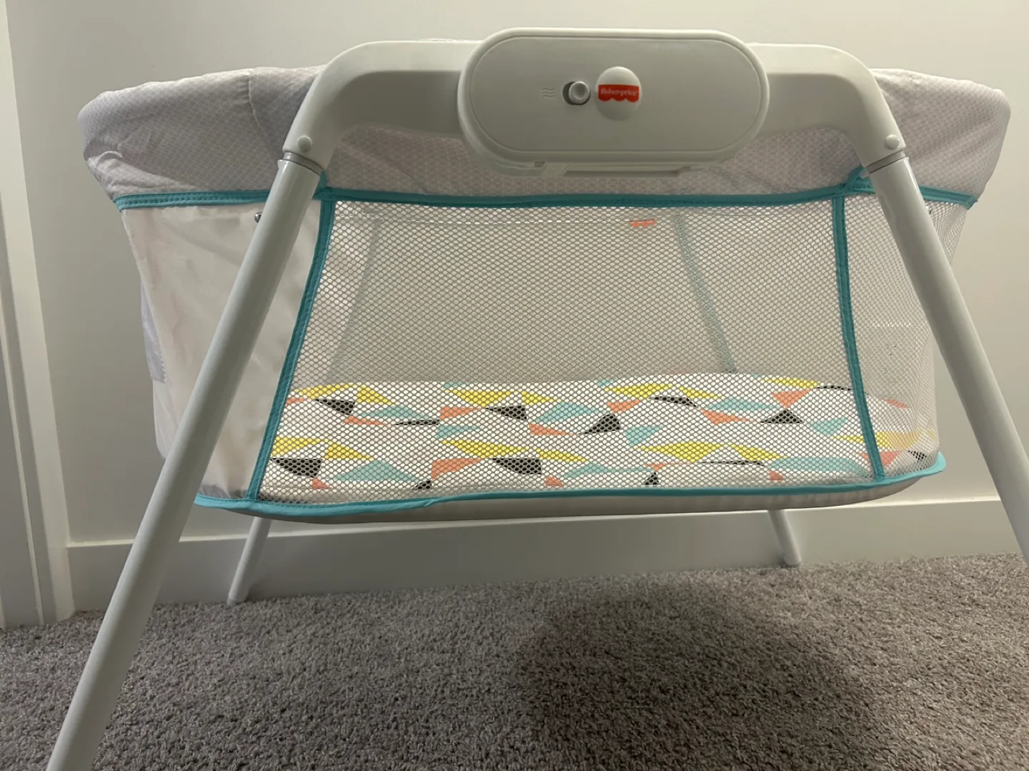 Portable Bassinet image indicator(2)