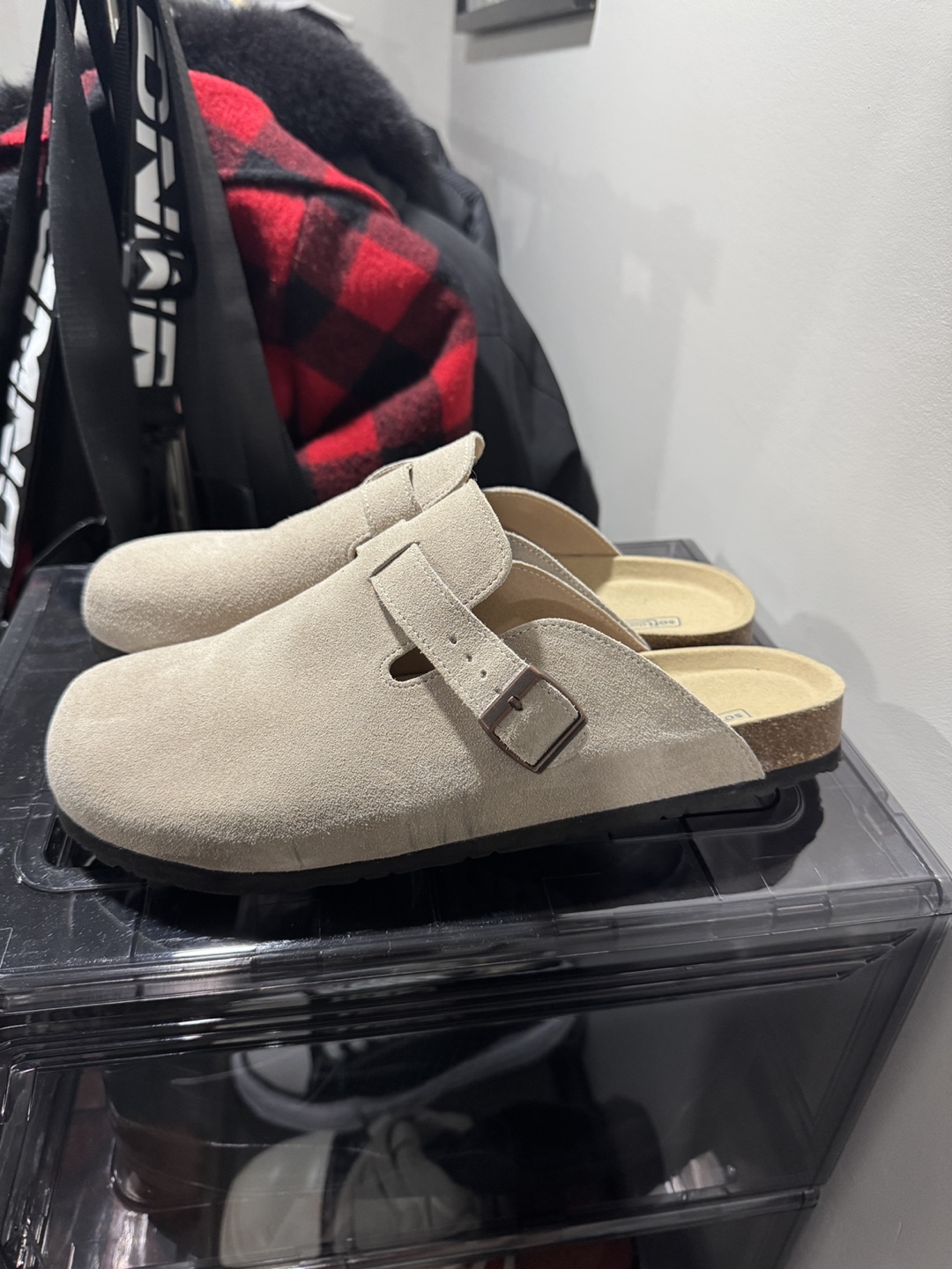 Bawin Shoes Suede Clogs Size 46