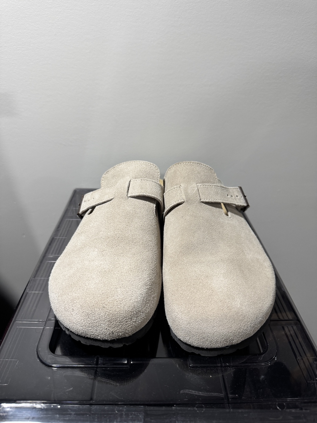 Bawin Shoes Suede Clogs Size 46 - photo 3