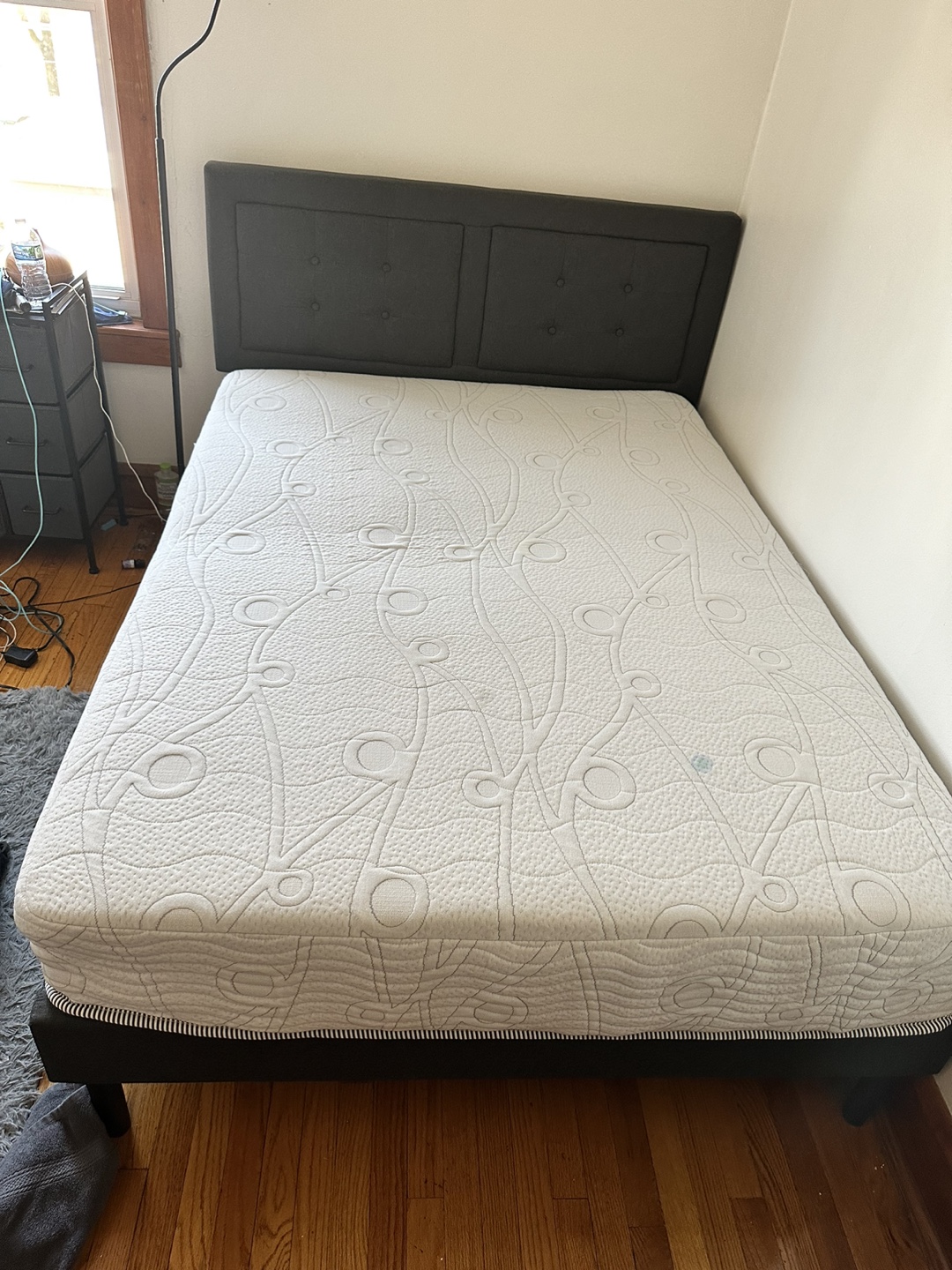 Full Upholstered Platform Bed Frame with mattress - photo 3