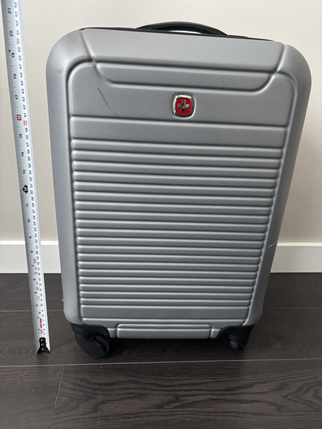 SwissGear Carry-On Suitcase - photo 3