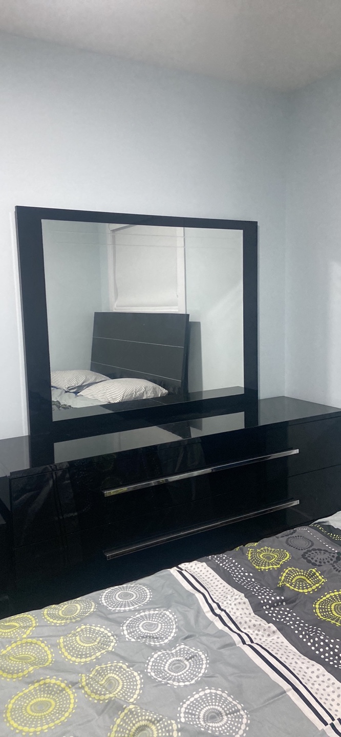 Black Bedroom Set