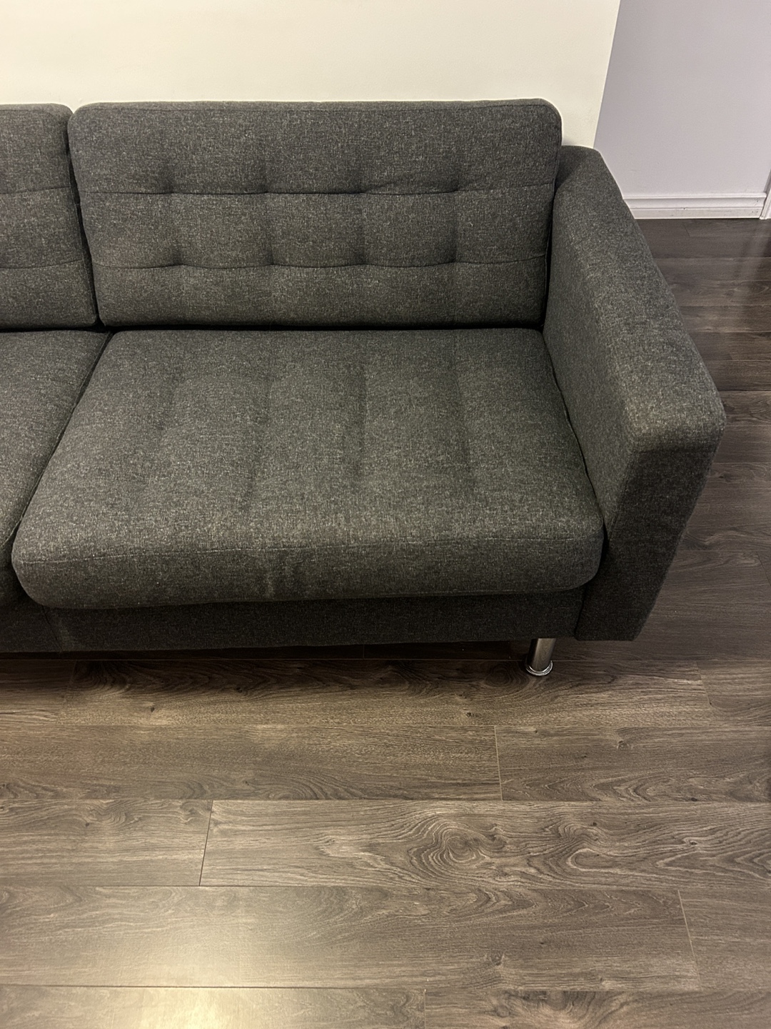 Ike’s Morabo sofa full size - photo 3