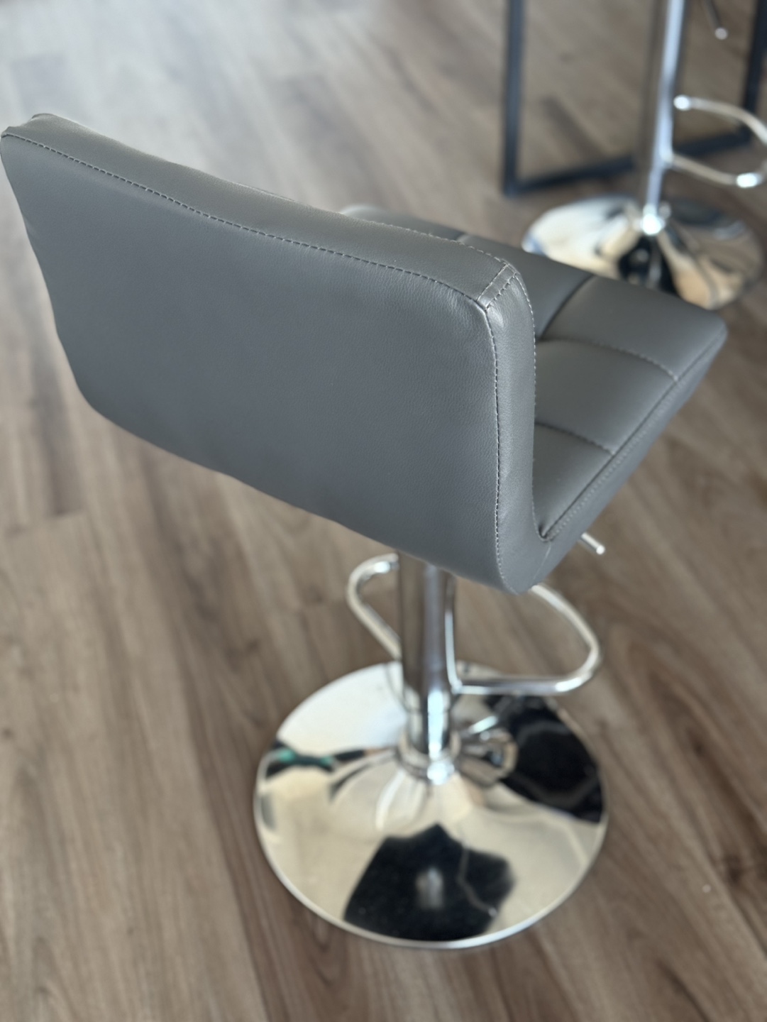 Grey Bar Stools (set of 2) - photo 3