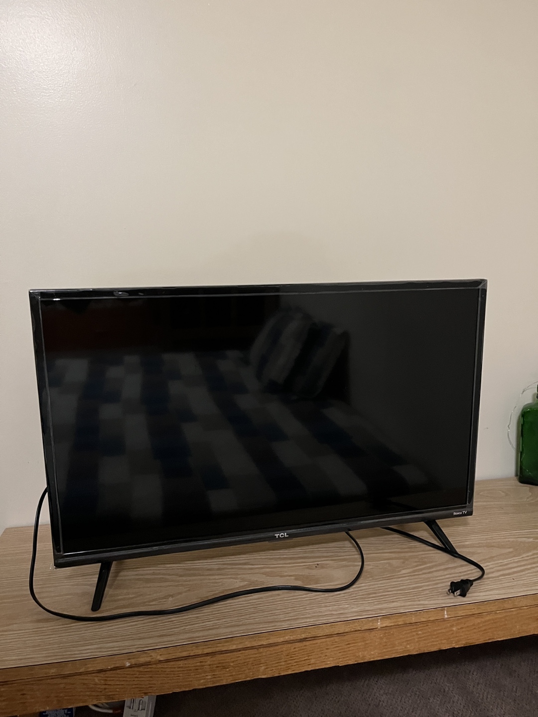 TCL 32" Roku TV - photo 3