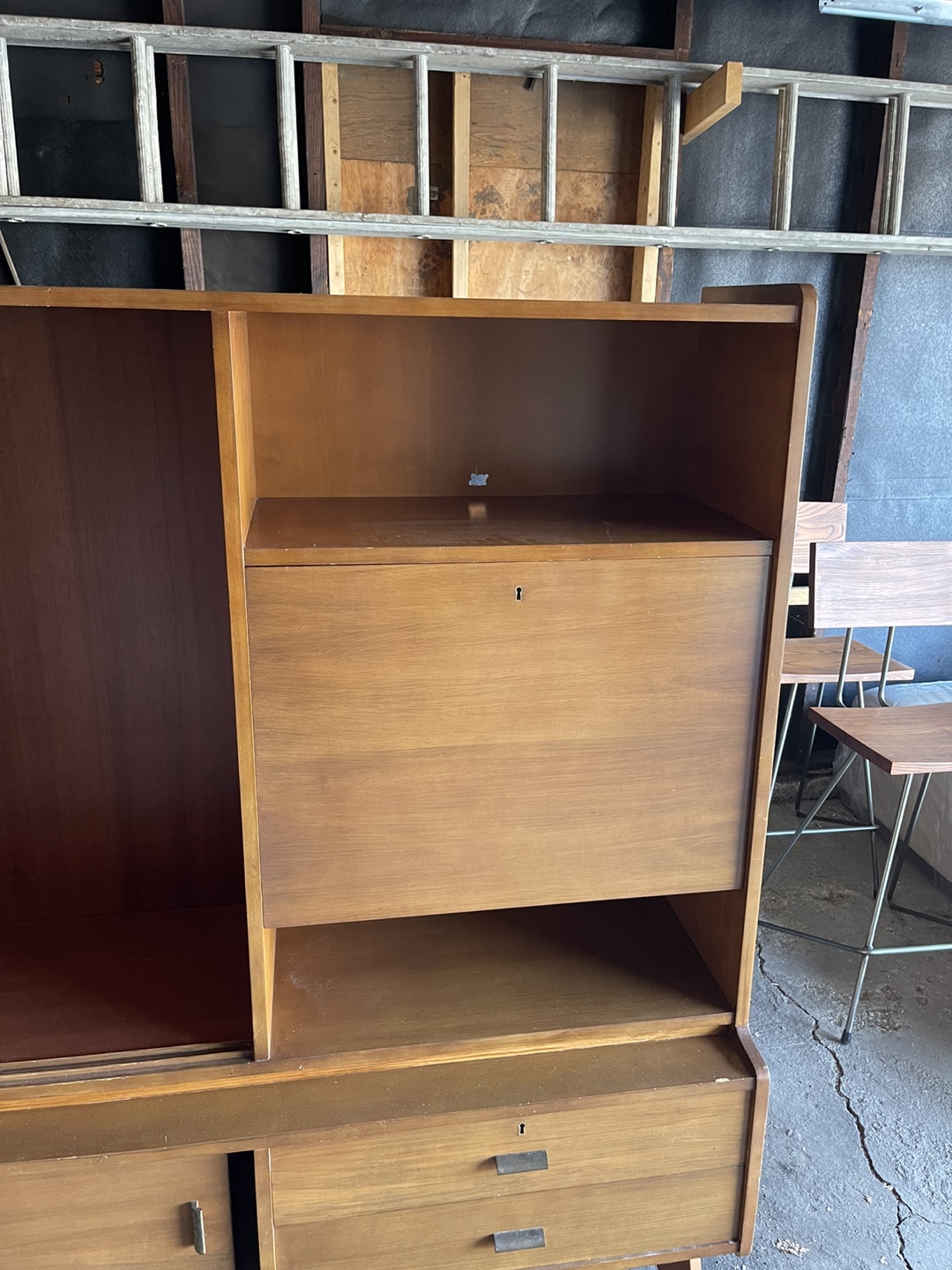 Mid Century Modern Entertainment Center - photo 3