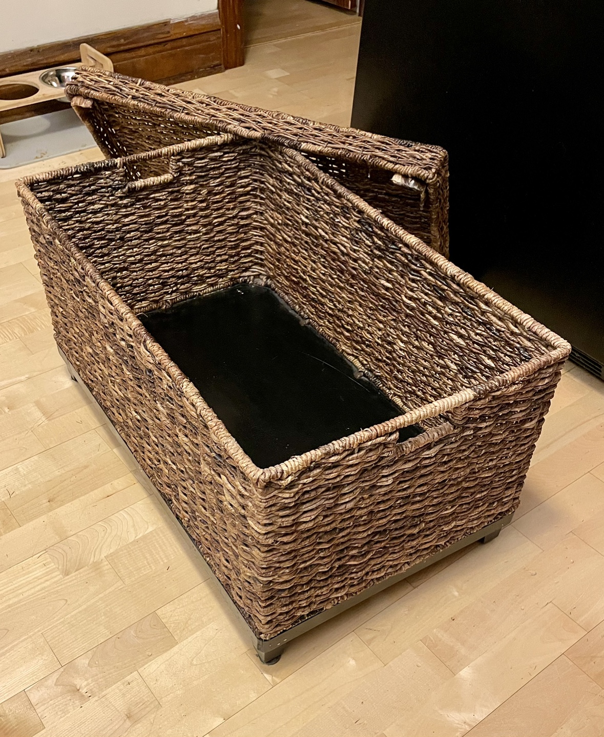 Wicker Storage Ottoman - photo 3