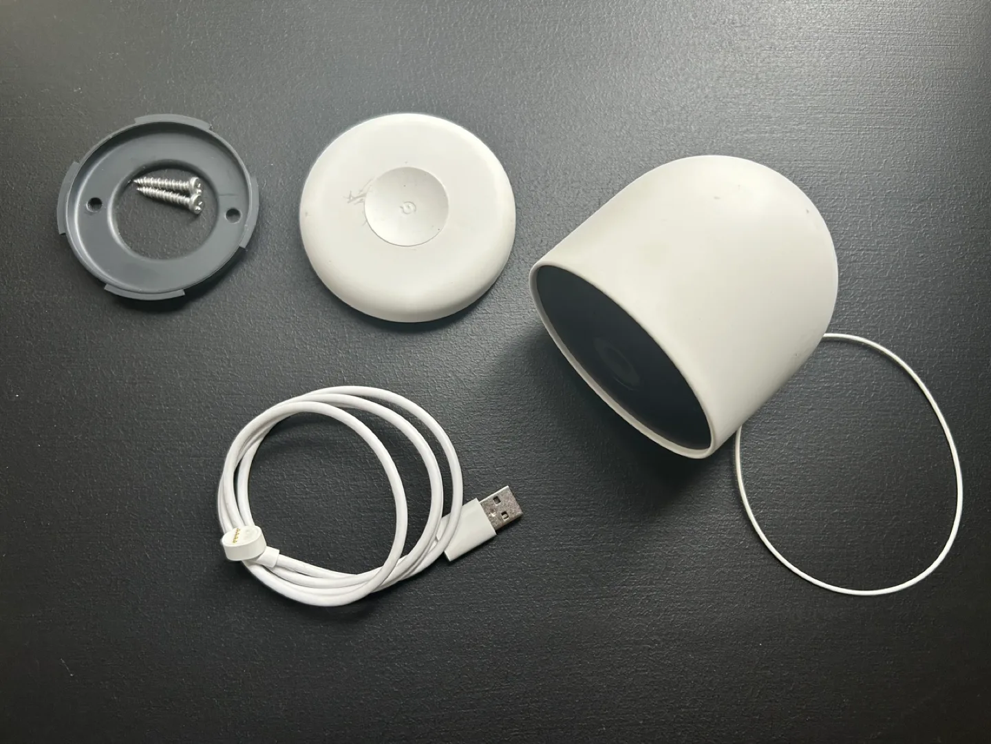 Google Nest Cam Outdoor Security Camera thumbnail