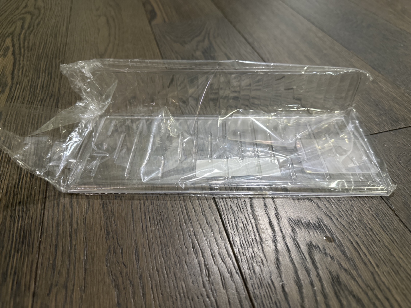 Clear Wall Mounted Shelf - photo 2