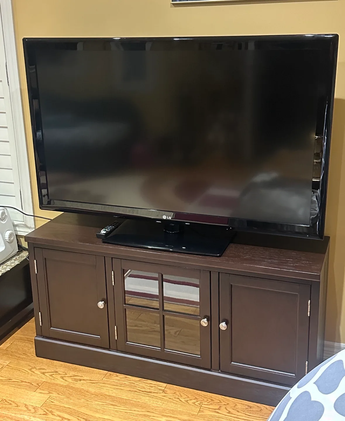 LG 55” Tv with stand/Entertainment Unit image indicator(3)