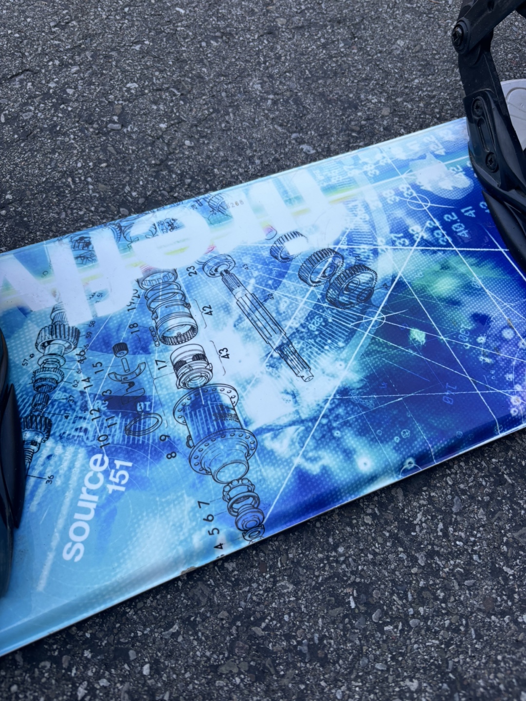 Used Snowboard with Sims Bindings - photo 5