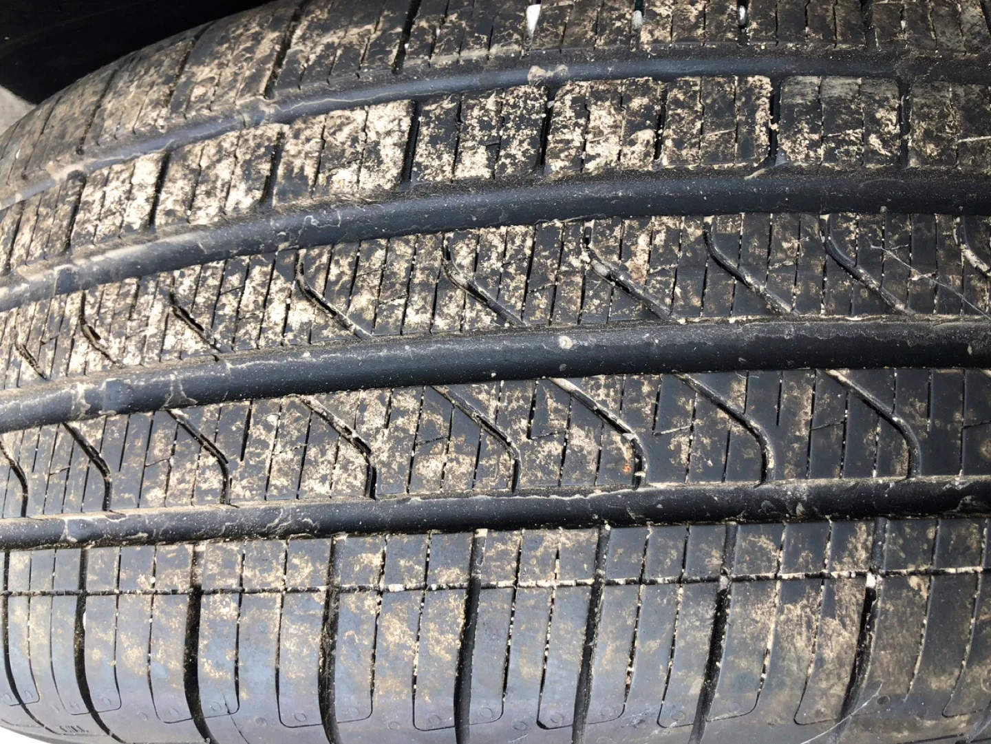 Pirelli Cinturato P7 Tires image indicator(3)