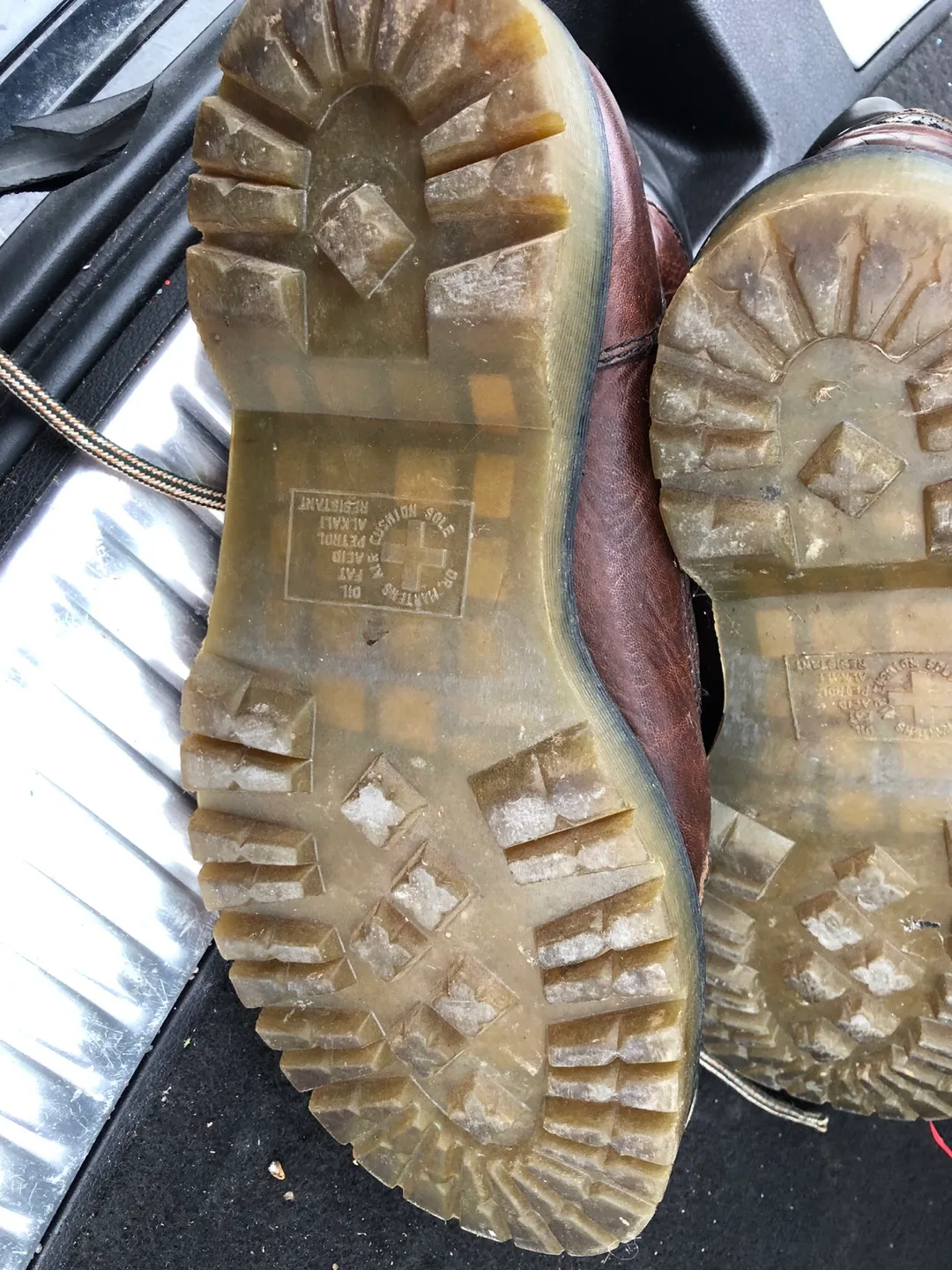 Dr. Martens Boots image indicator(4)