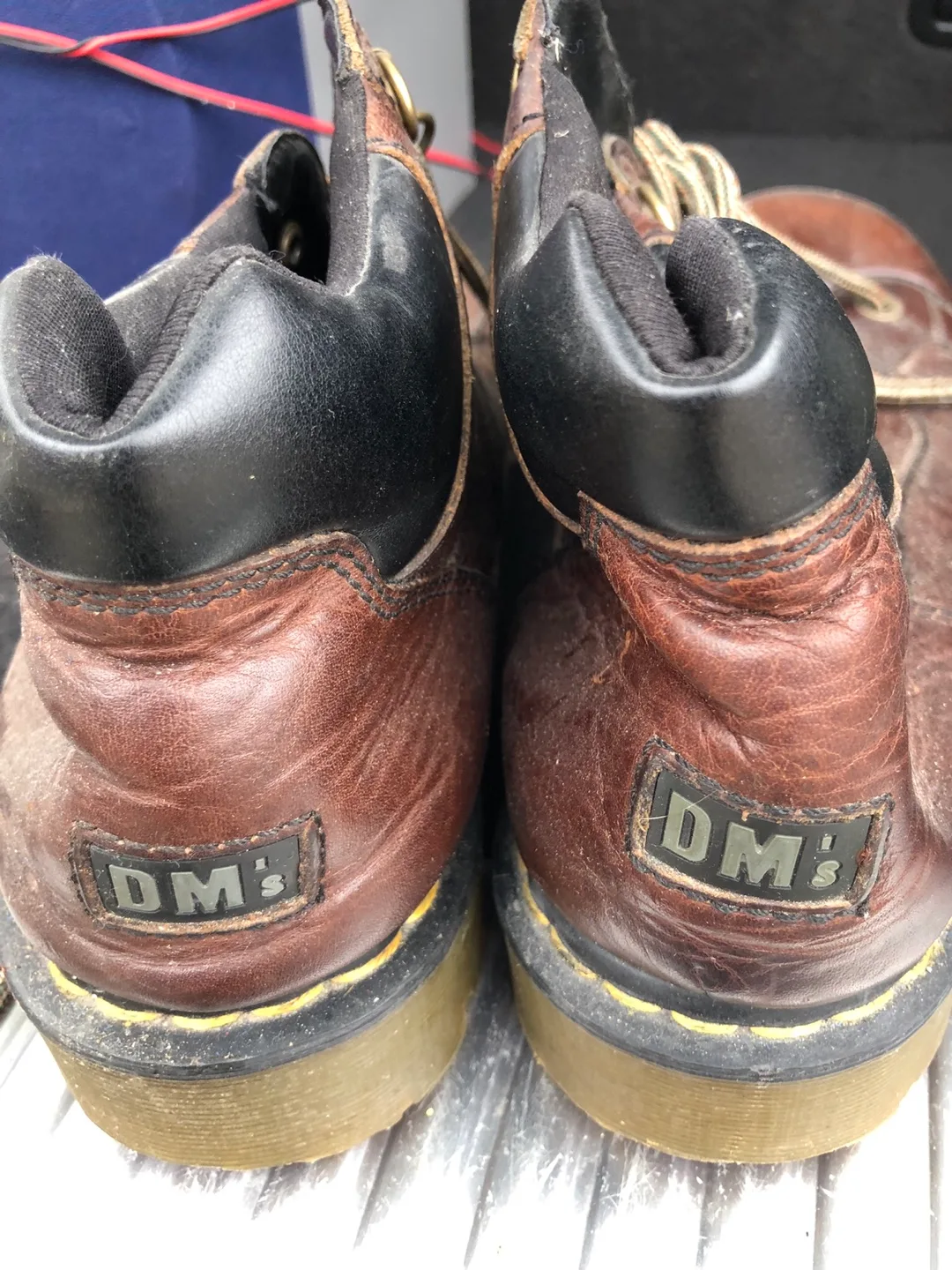 Dr. Martens Boots image indicator(3)