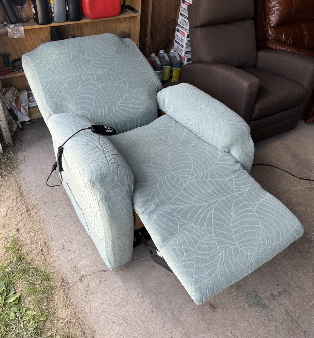 Electric lift Recliner - photo 5
