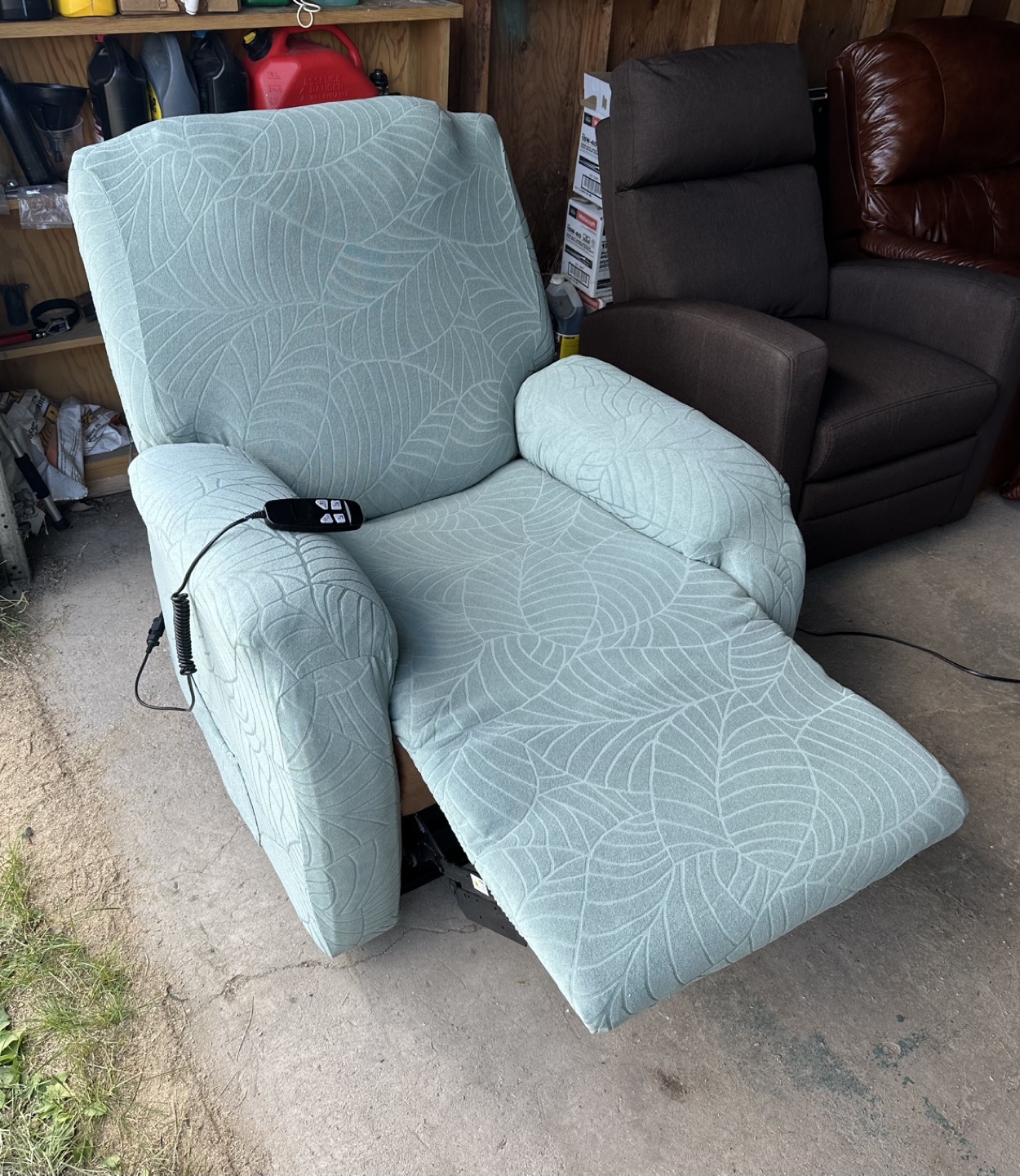 Electric lift Recliner - photo 4