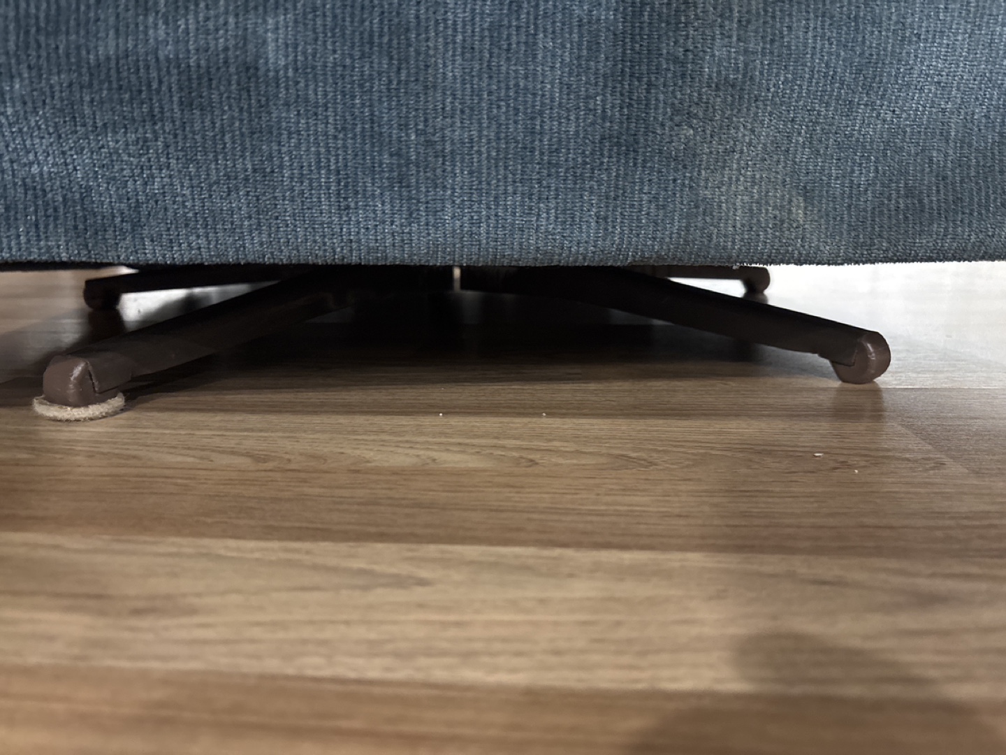 Blue Swivel Chair - photo 4