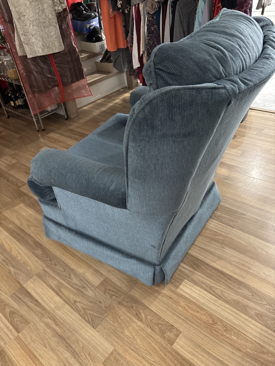 Blue Swivel Chair - photo 3