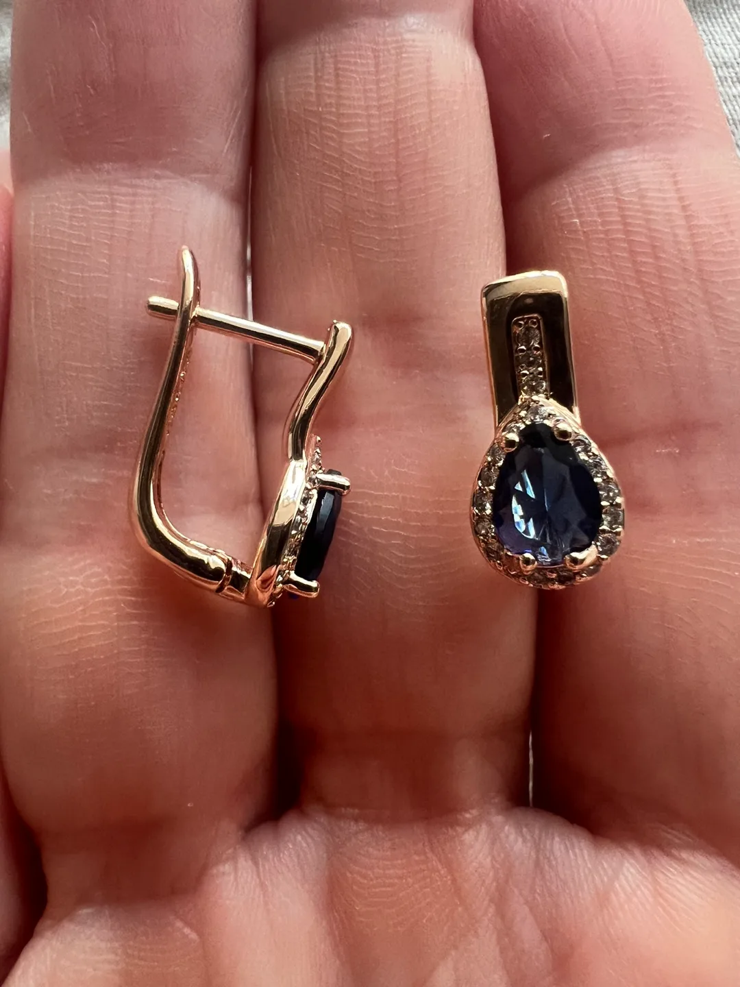 14k sapphire  Earrings