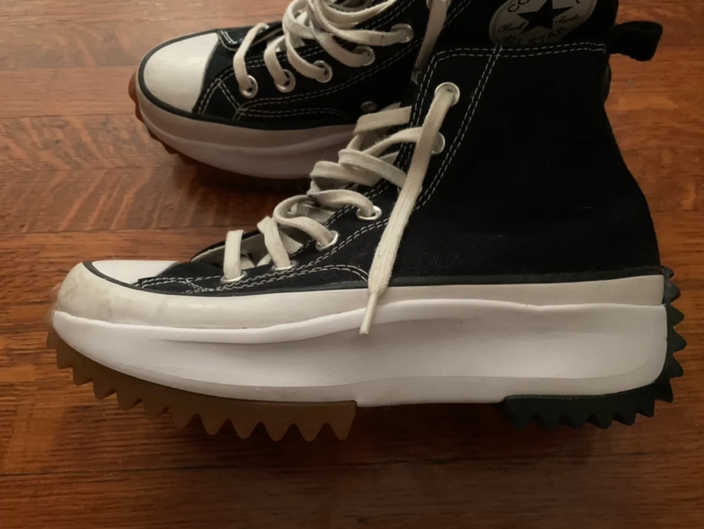 Converse Run Star Hike High Top image indicator(3)