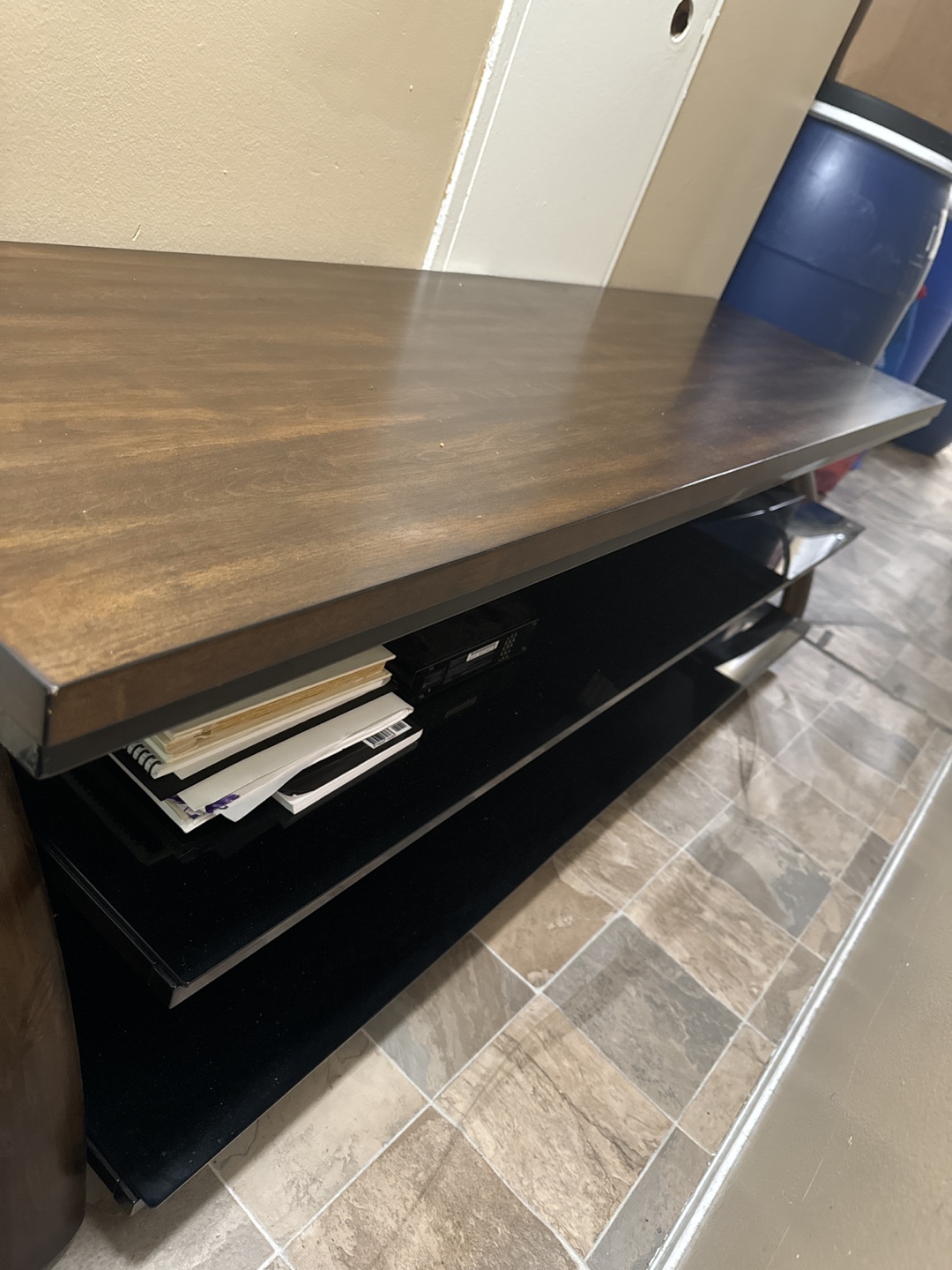 TV Stand - photo 4