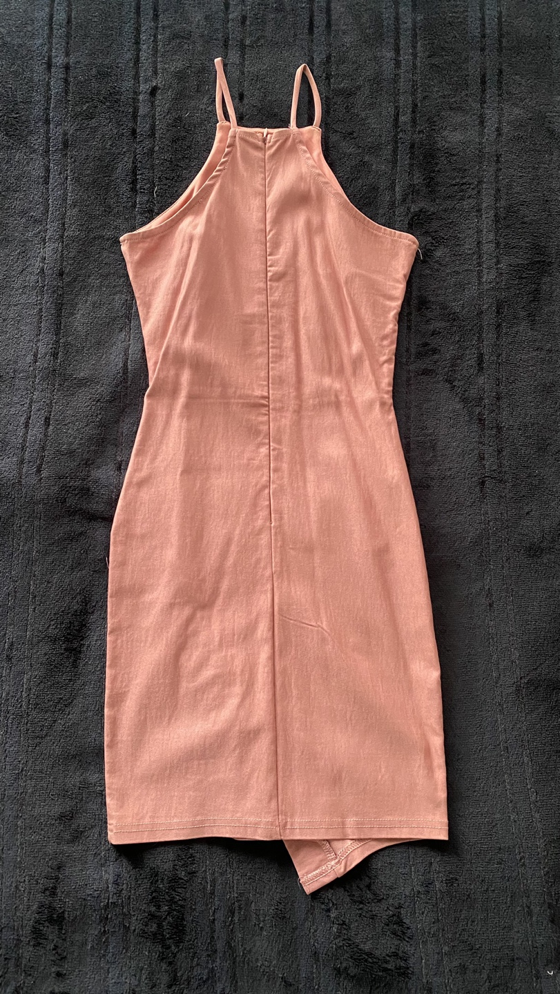 Salmon Pink Halter Bodycon Dress - photo 2