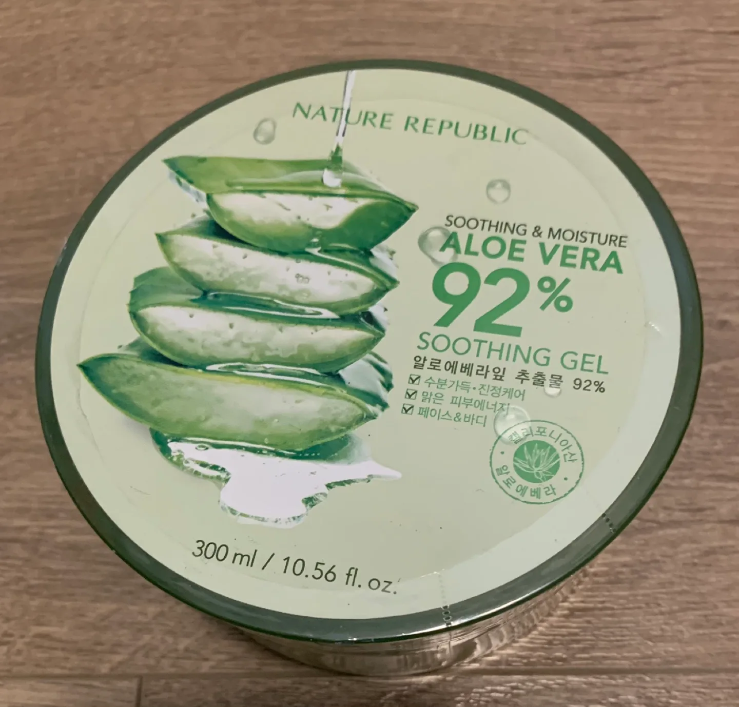 Nature Republic Aloe Vera 92% Soothing Gel thumbnail