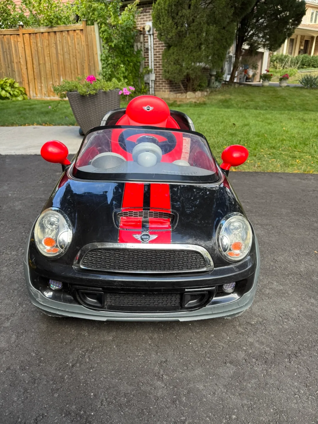 Mini Cooper  Ride-On Toy thumbnail