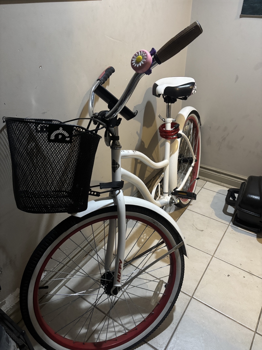 White Beach Cruiser Bike - photo 3
