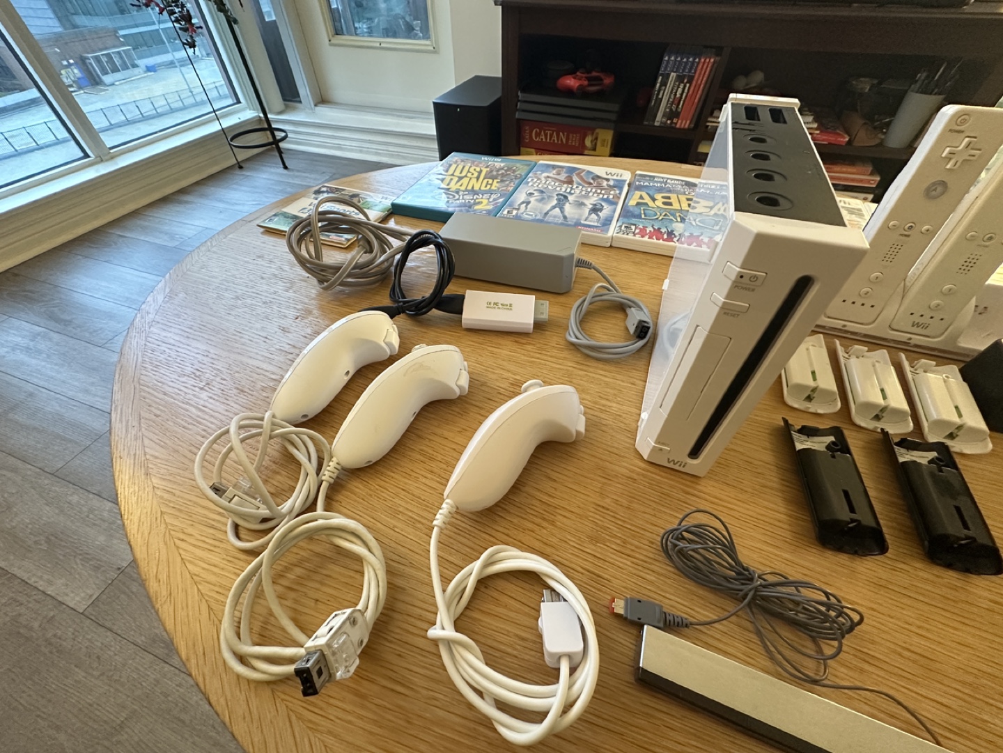 Wii Console Bundle with Games and Accessories ❗️SALE❗️ - photo 3
