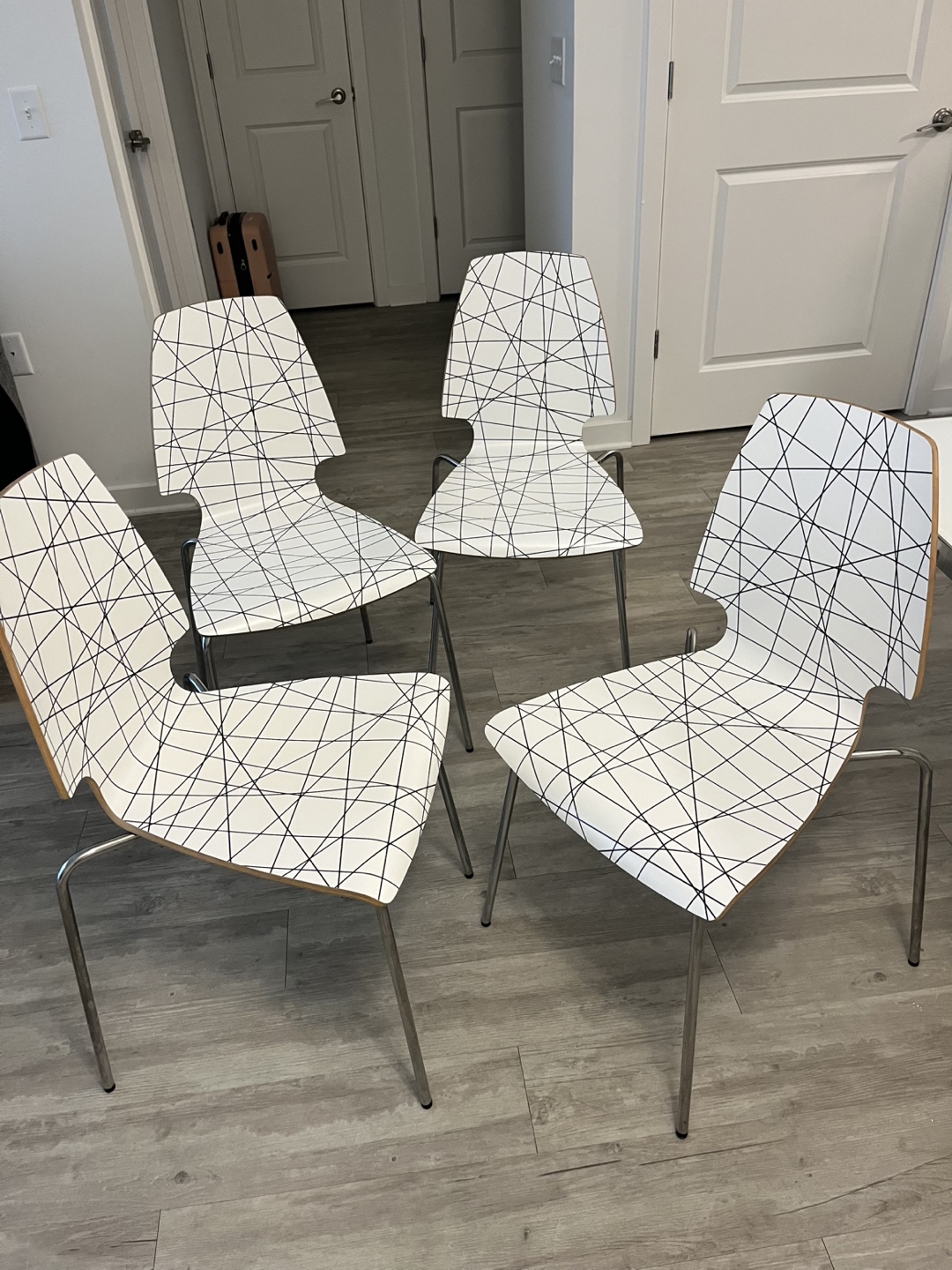 Set of 4 Dining Chairs