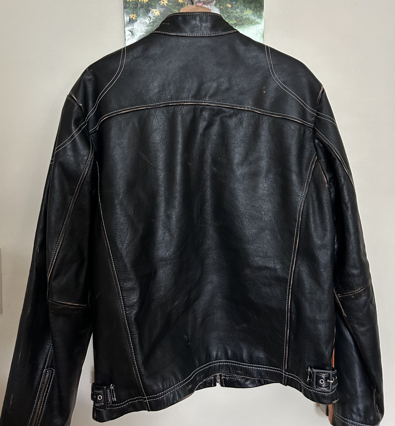 Chaqueta y perfumes - photo 2