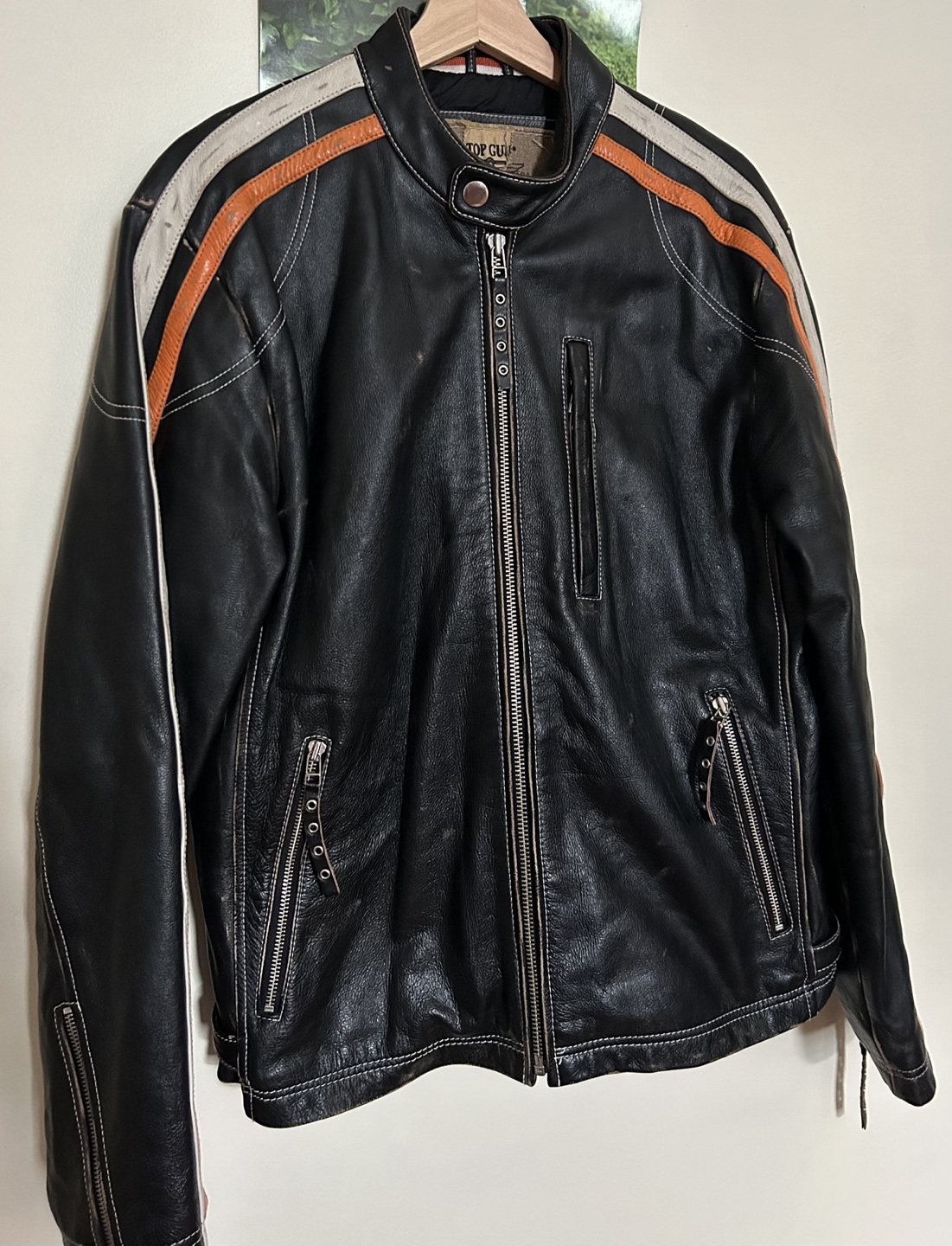 Chaqueta y perfumes - photo 3