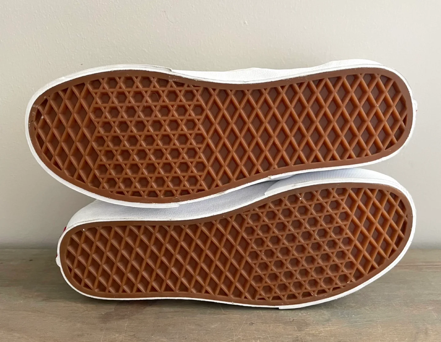 VANS Classic Slip-On Big Reveal Paisley Volcano Shoes Size 7.5 image indicator(6)