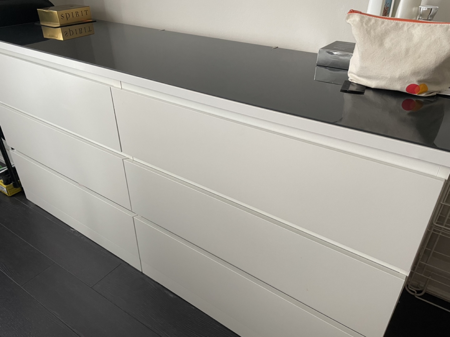 White 6-Drawer Dresser with Glass Top - photo 3