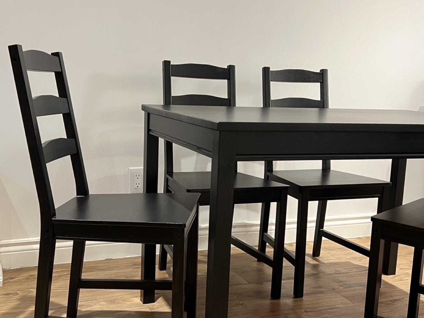 Black Dining Table and 4 Chairs - photo 2
