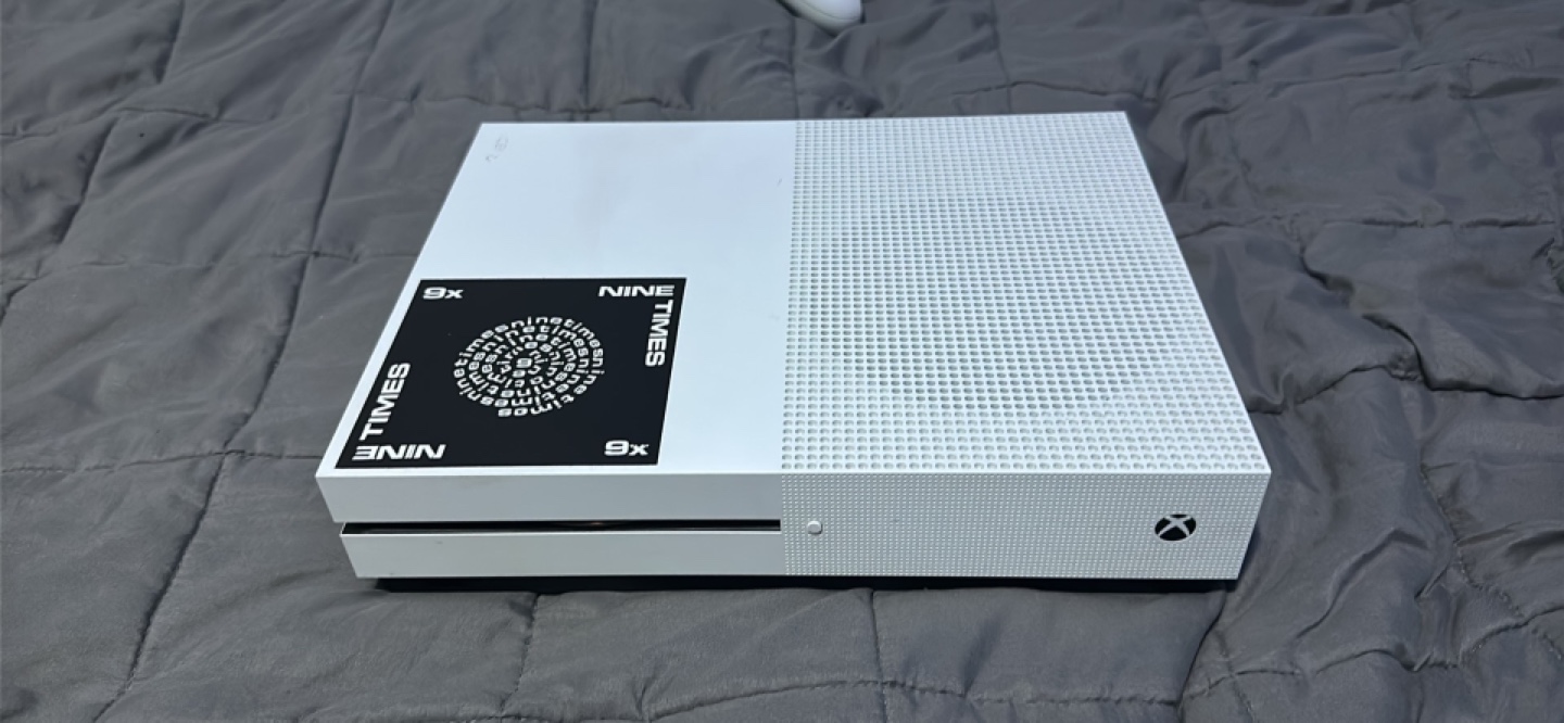 Xbox One S console with Games & Controller - photo 3