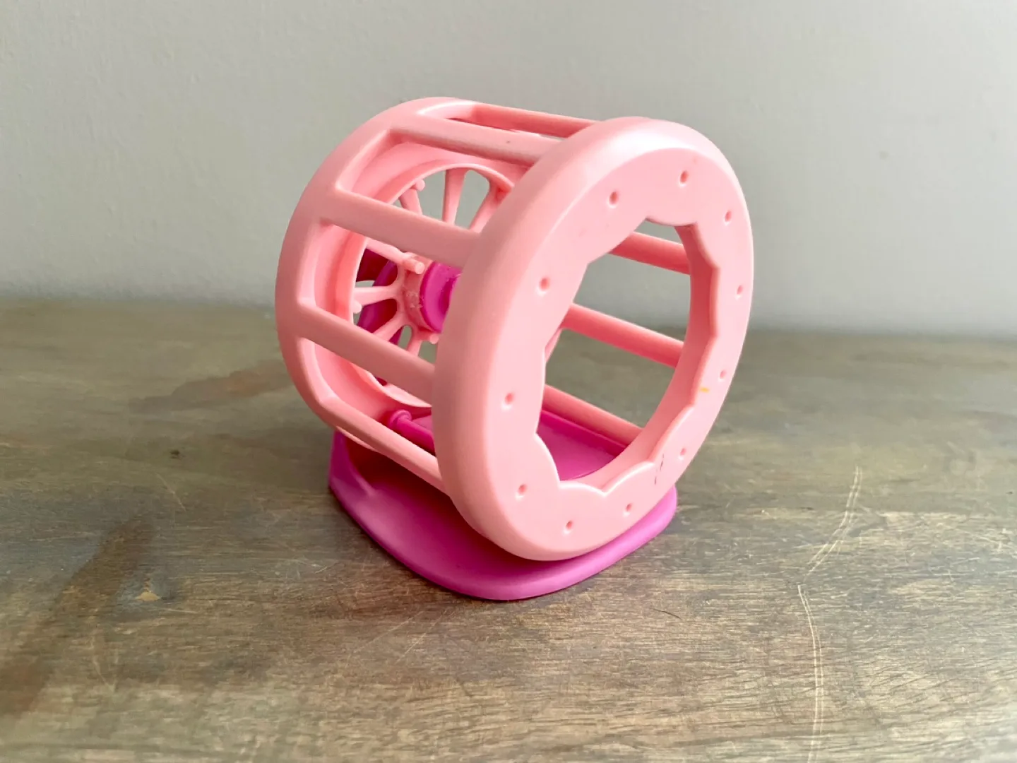Littlest Pet Shop TOY Spinning Hamster Wheel Lovin Pet Playhouse image indicator(2)