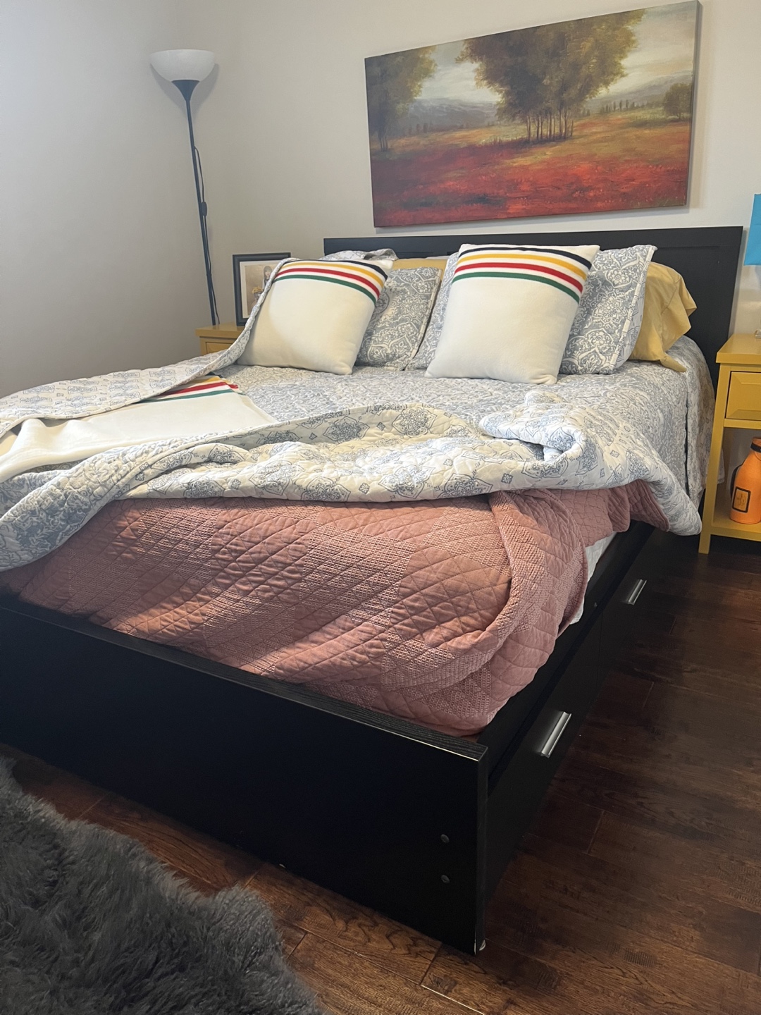 Queen Size Black Bed Frame with Storage  Drawers - photo 3