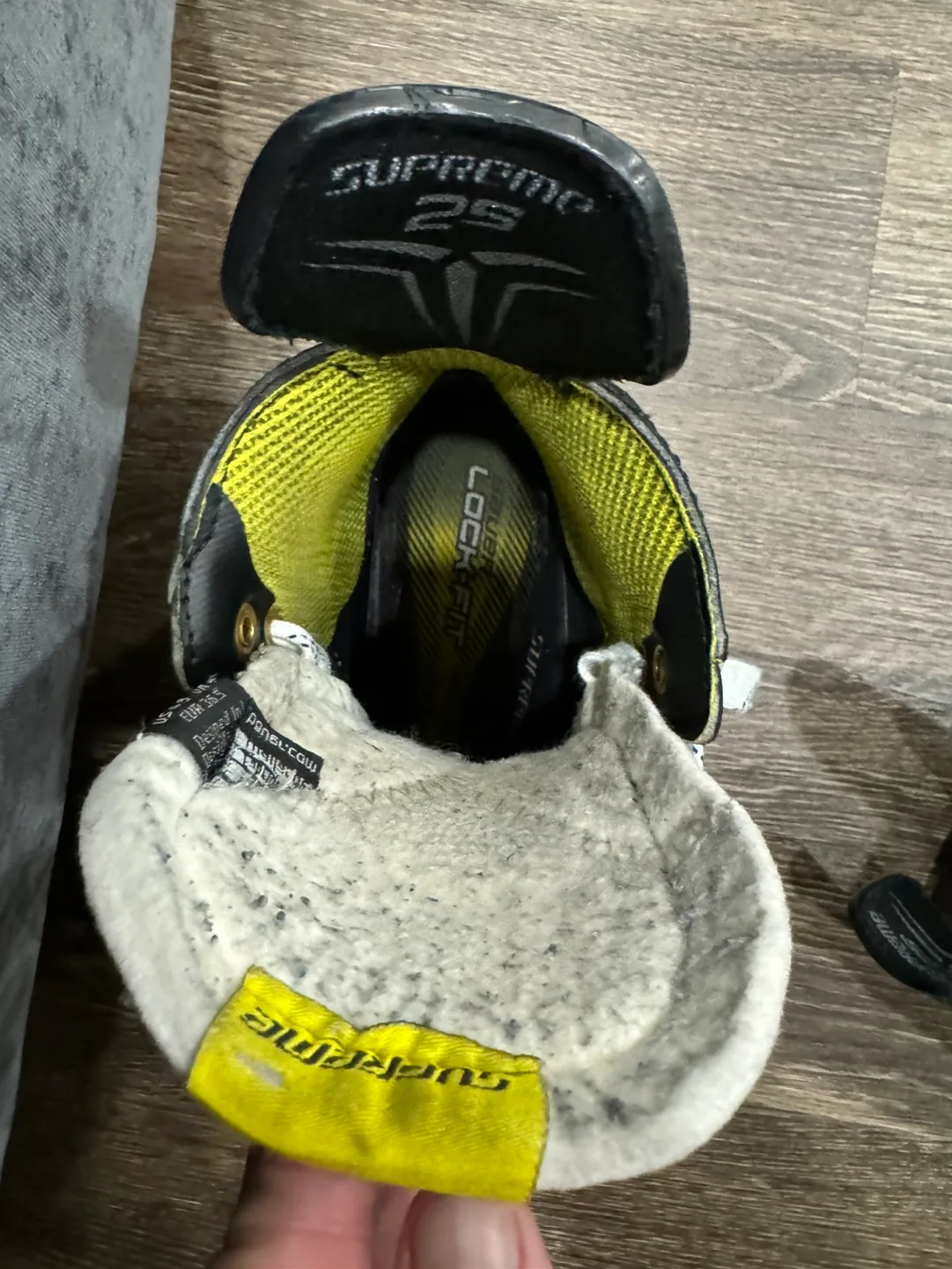 Bauer Supreme Hockey Skates image indicator(7)