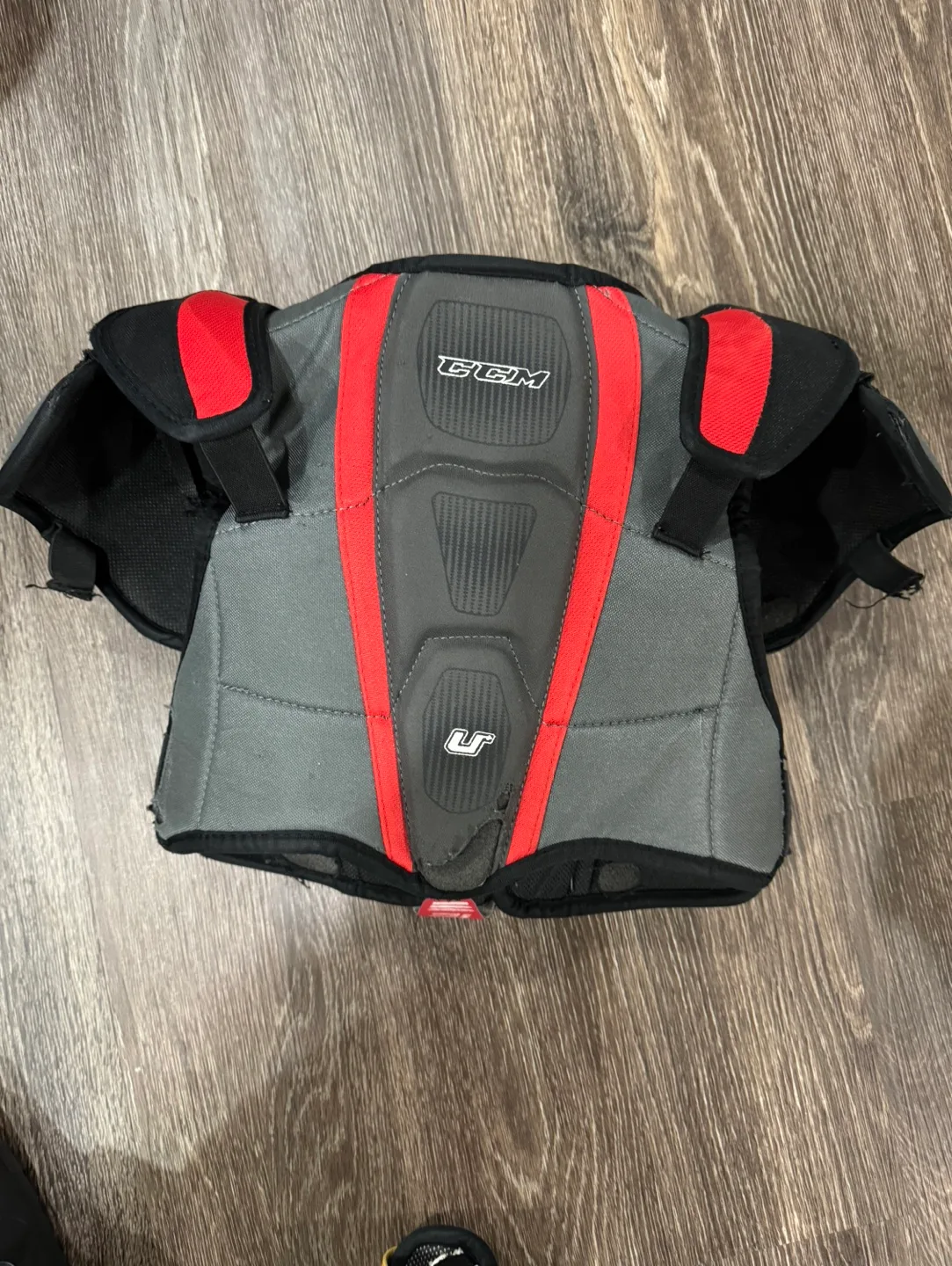 CCM JR Hockey Shoulder Pads & Youth elbow pads image indicator(2)