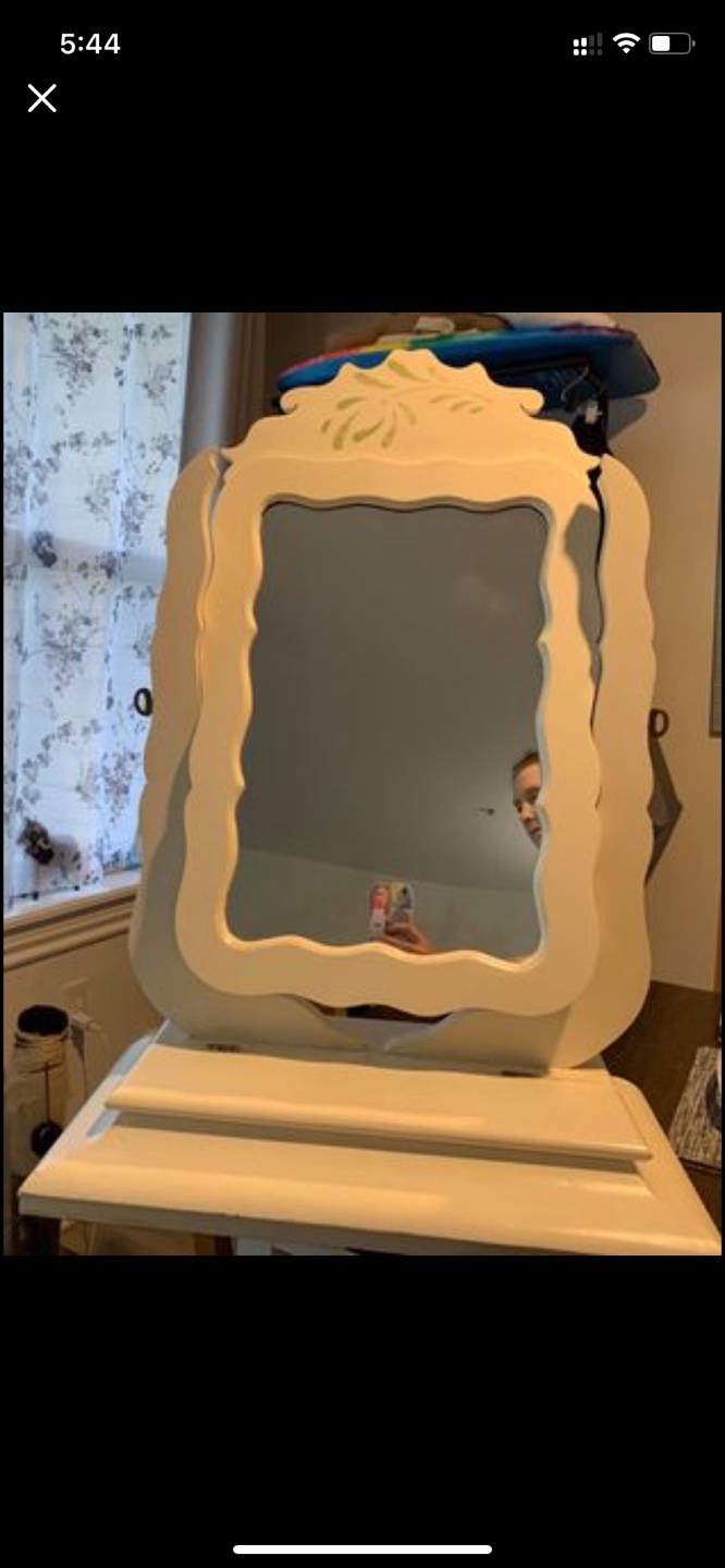 Desktop/vanity mirror with drawer - photo 2
