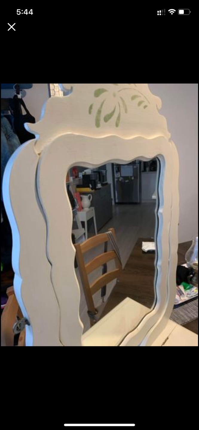 Desktop/vanity mirror with drawer - photo 4