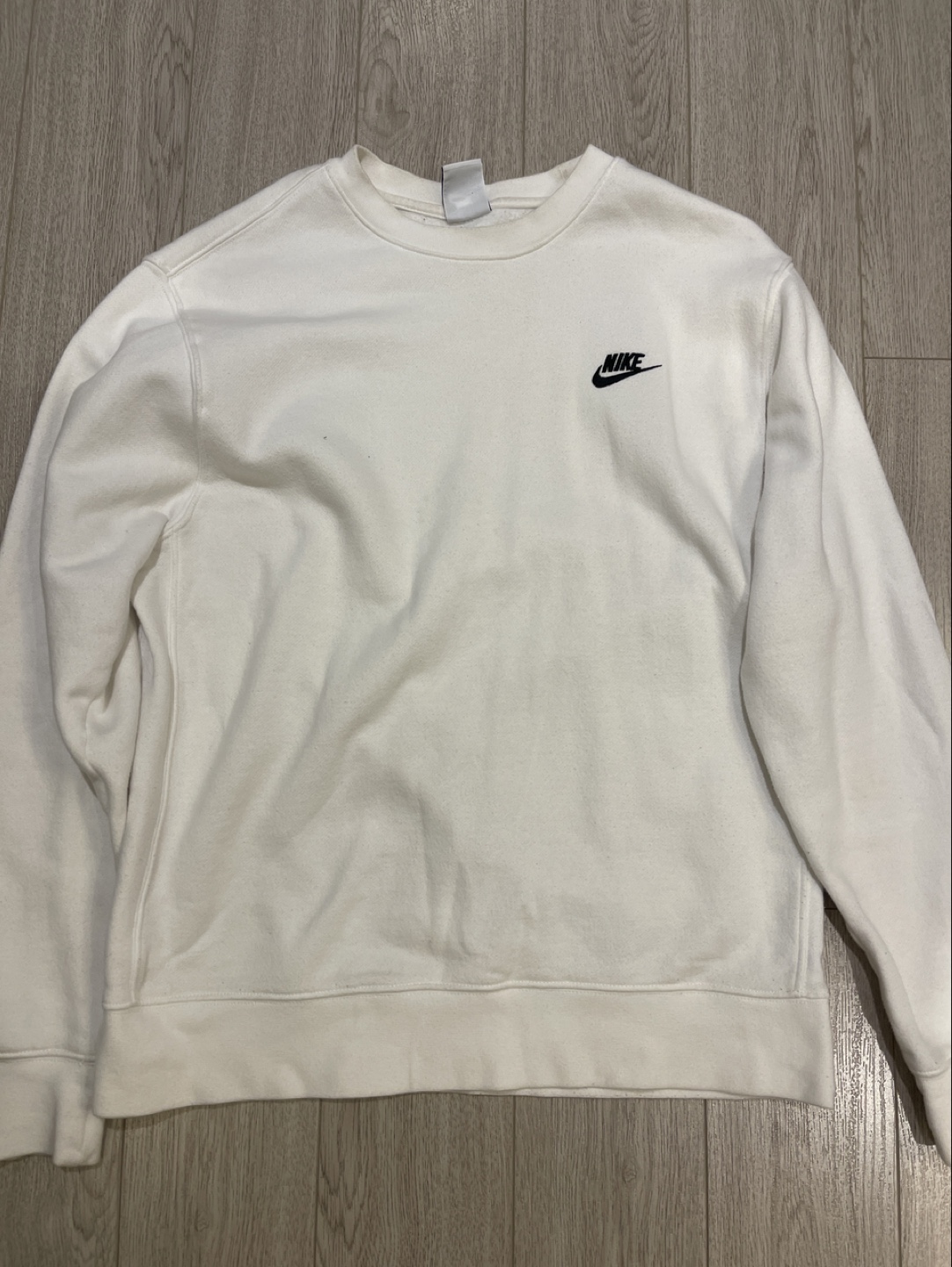 Nike White Crew Neck Sweatshirt